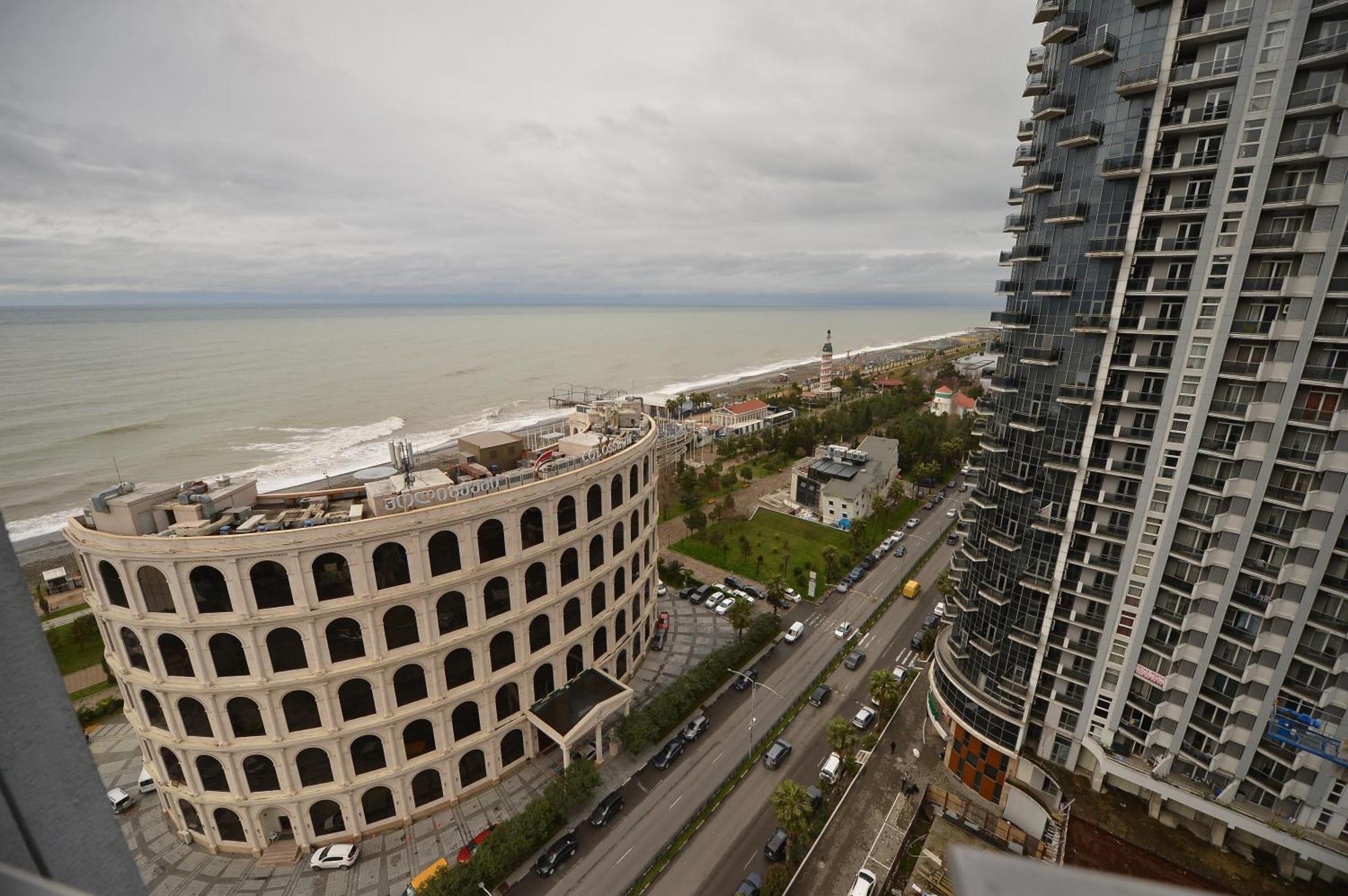 Orbi Batumi Apart Hotel Sea View Екстериор снимка